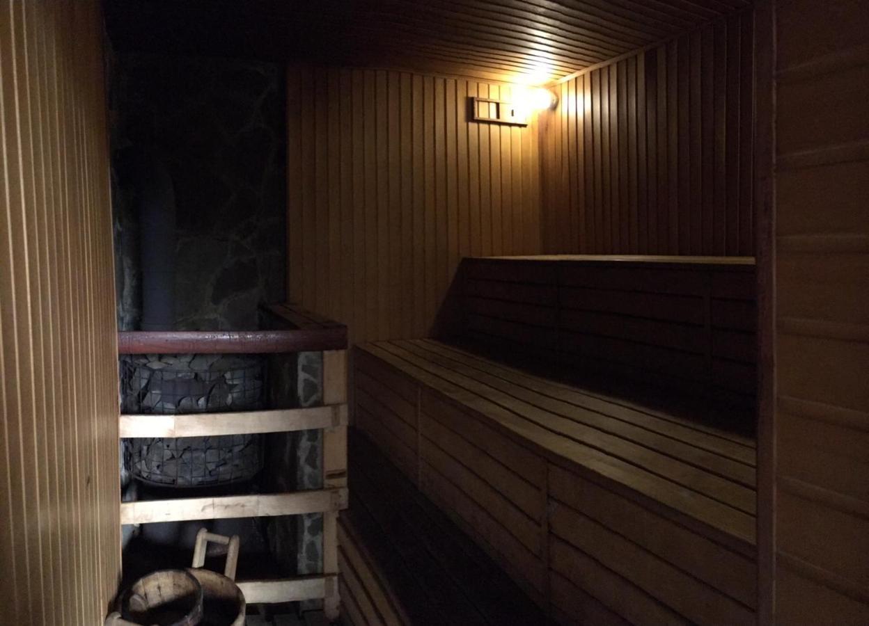 Hotel Sokolyne Gnizdo Korostov Esterno foto