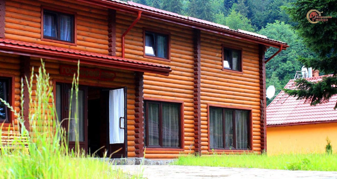Hotel Sokolyne Gnizdo Korostov Esterno foto
